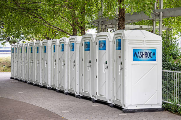 Best Portable restroom trailer rental  in Graysville, AL